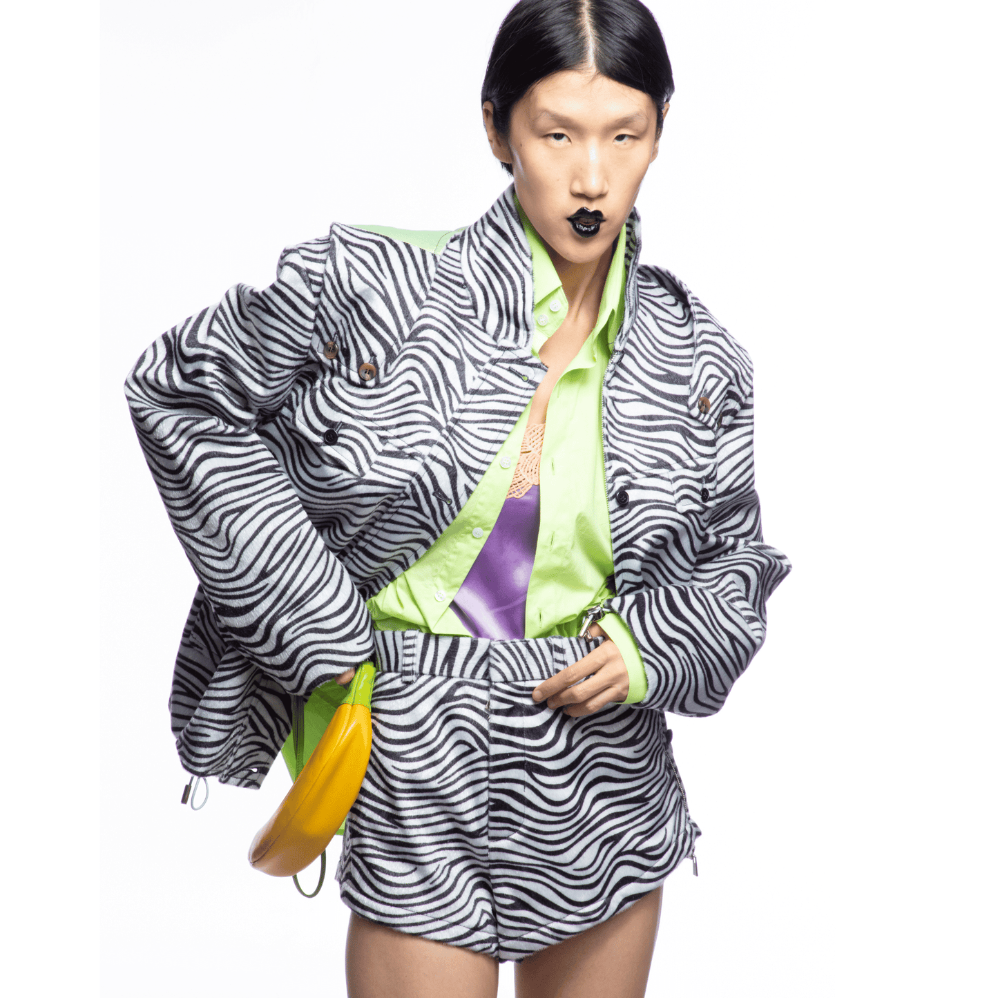 Anuruq Zebra Shorts