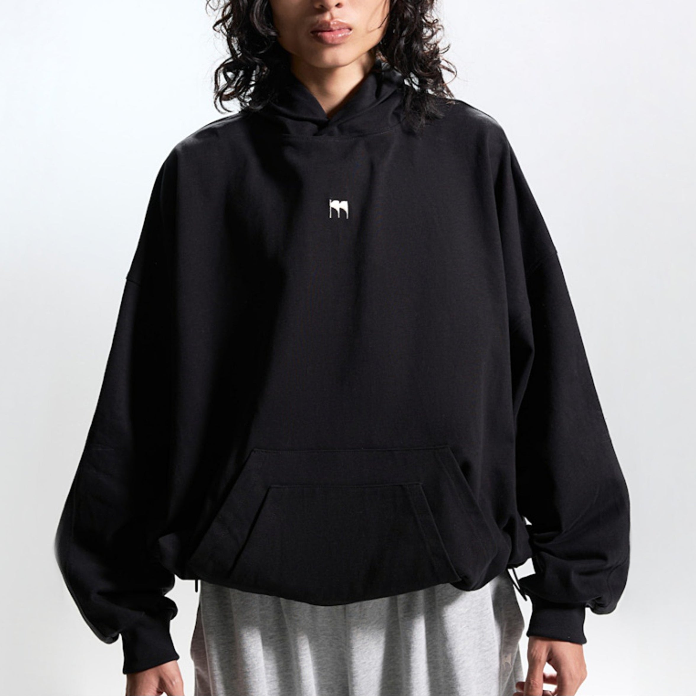 DRAWSTRING OVERSIZED HOODIE – futuretreasureny