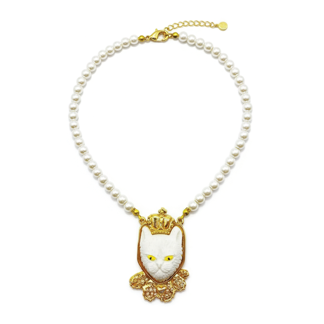 CAT COUTURE WHITE NECKLACE