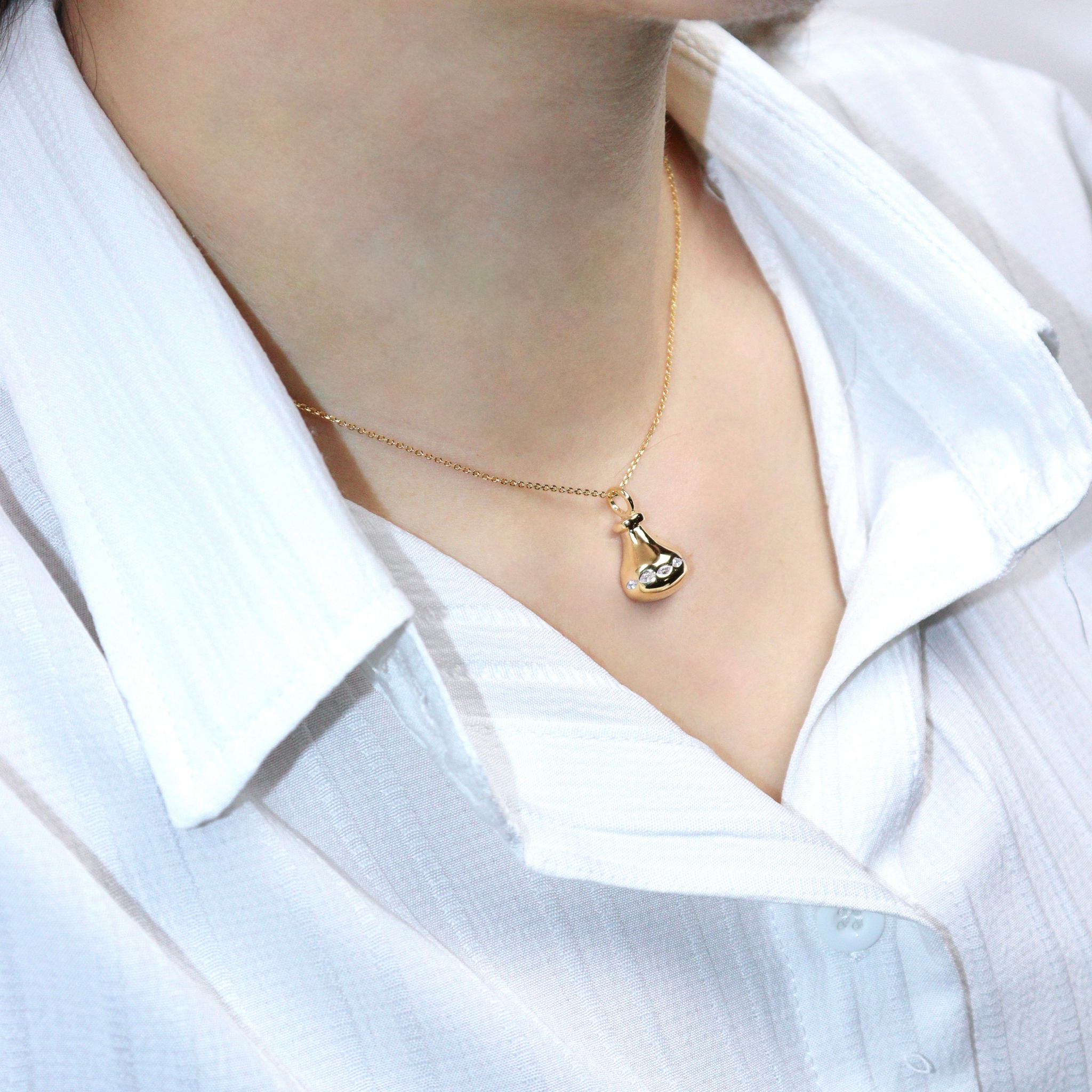 Lucky Hu Lu Necklace Gold