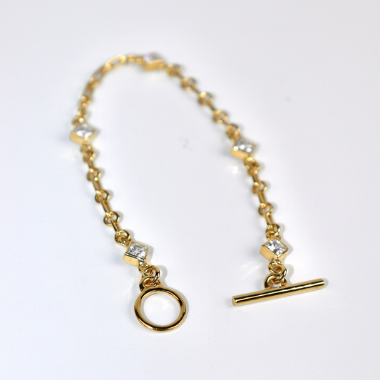 Classic Womenswear Bracelet Gold