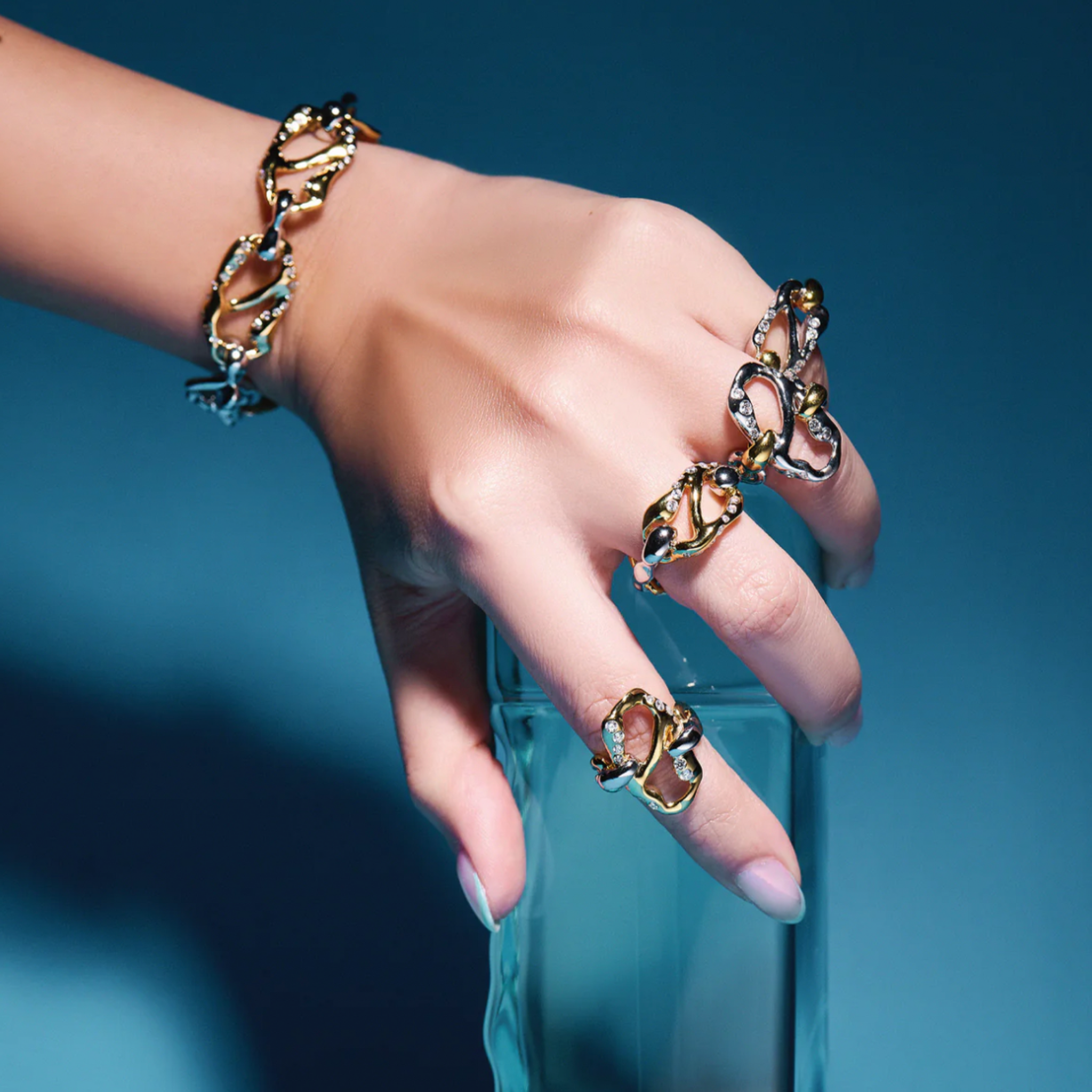HOJ Signature Chain Vertical Ring-18k Gold