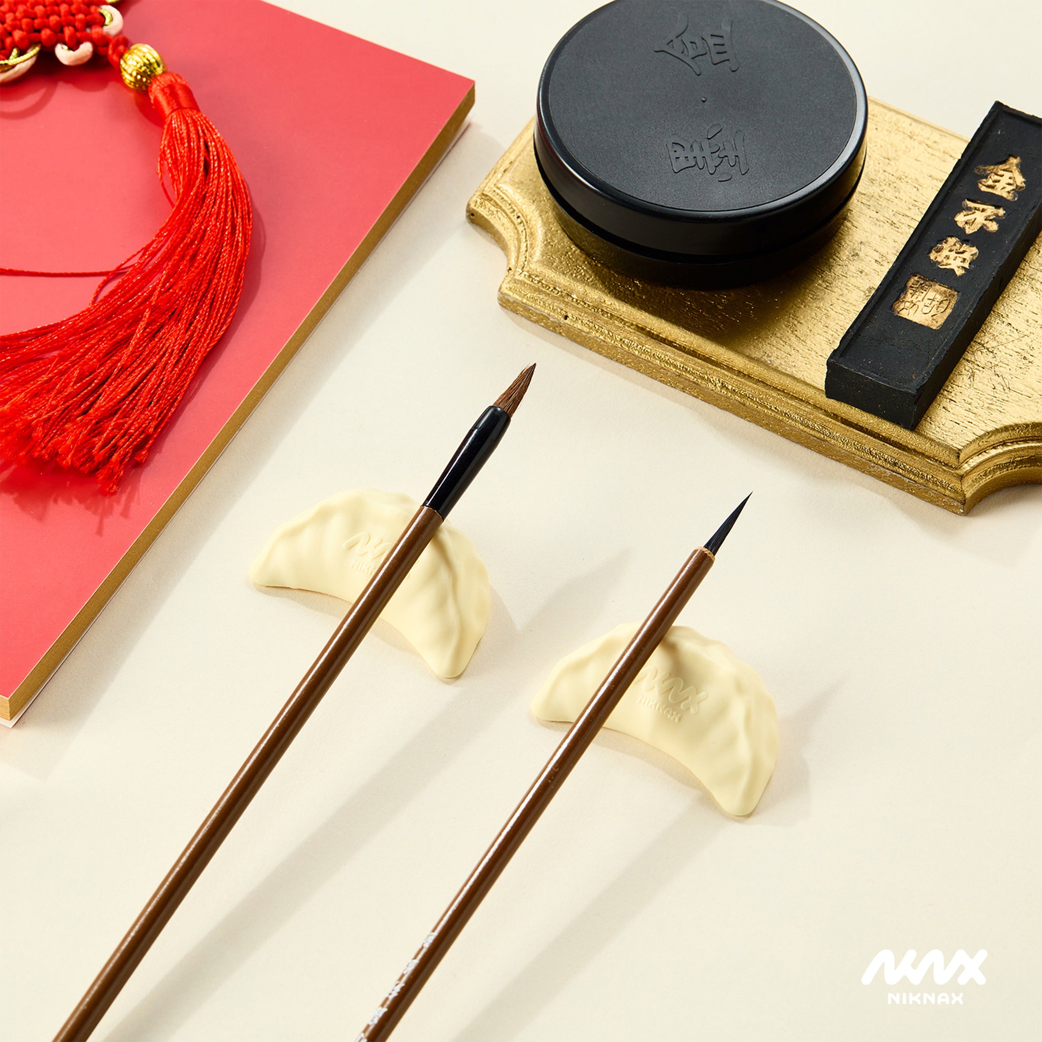 Dumpling Chopsticks Holder