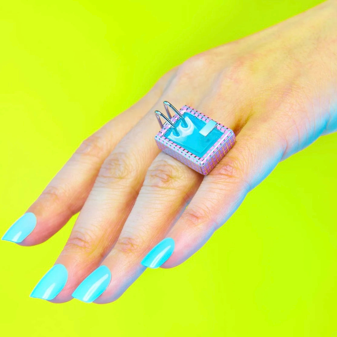 Skinny dip ring