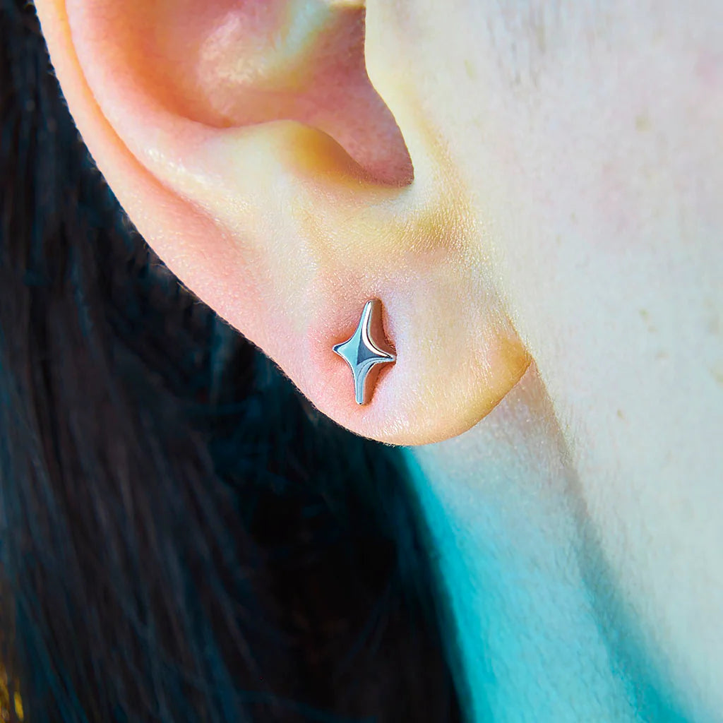 Puffy stud earrings Lil sparkle