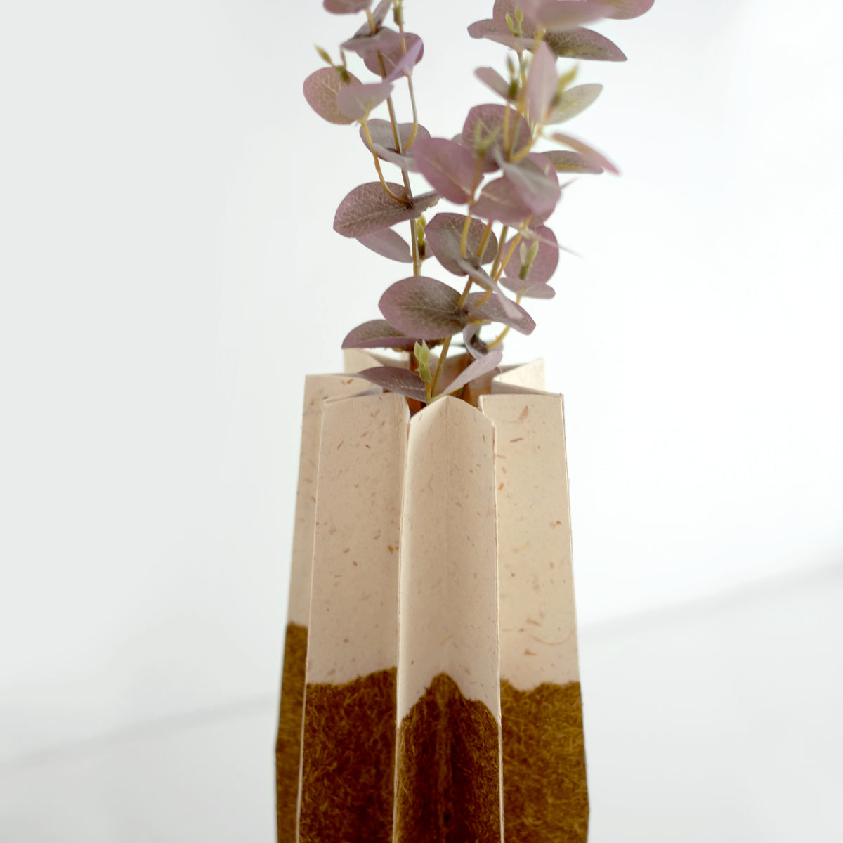 Marigold paper vase case