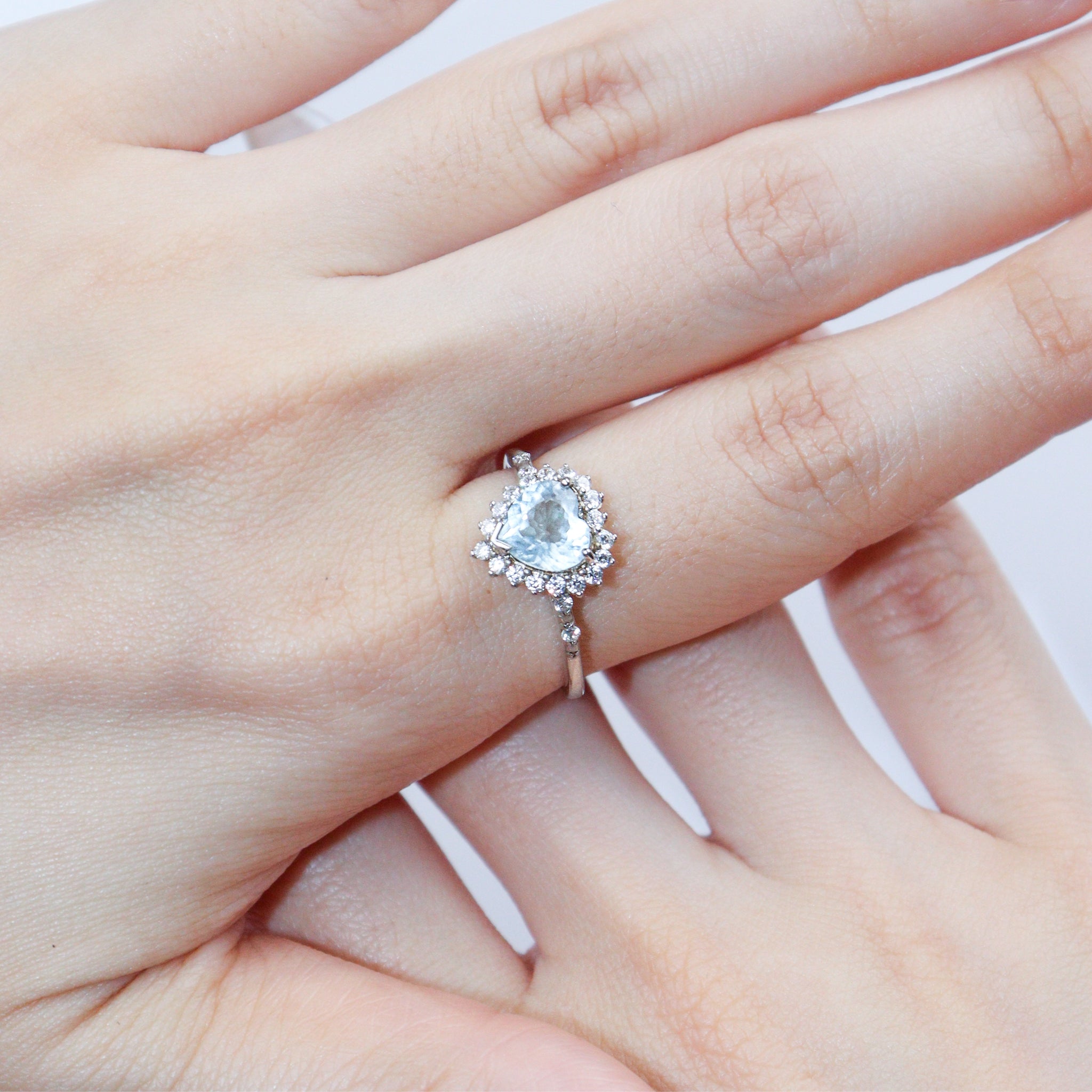 Aquamarine silver ring