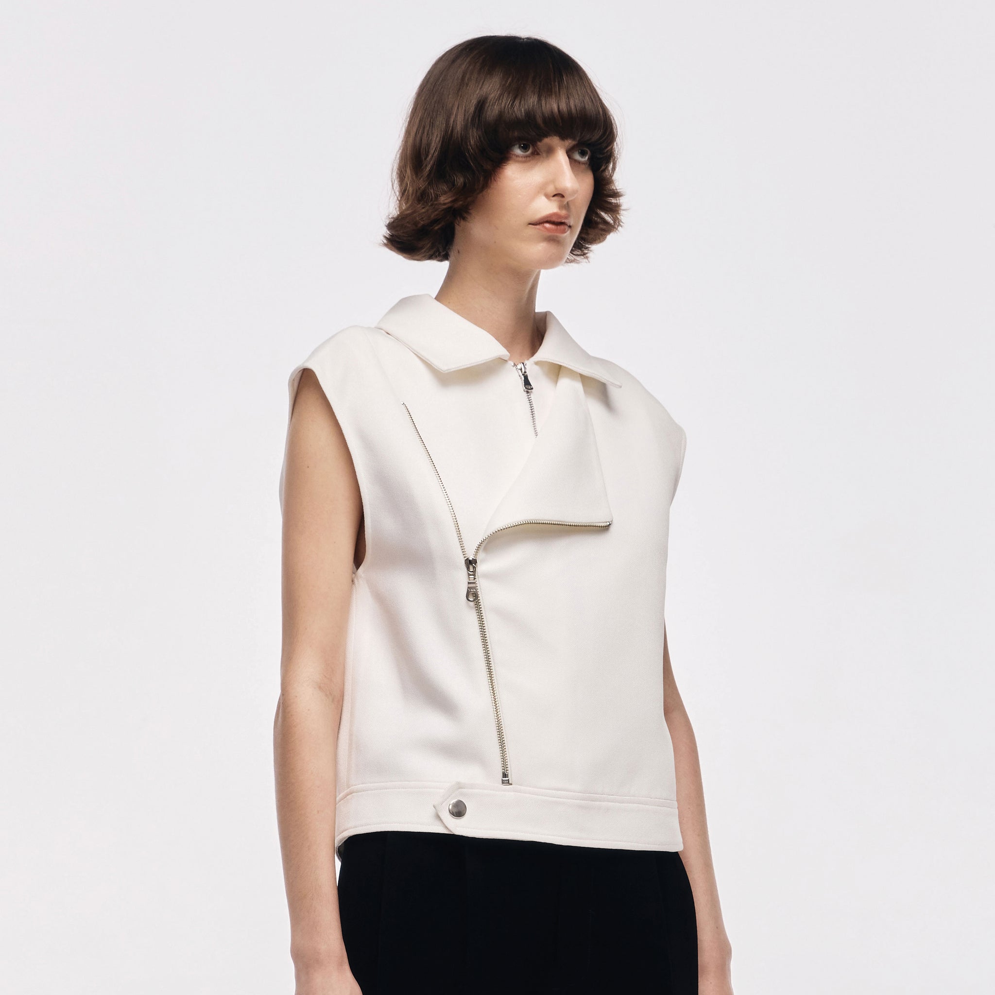 Sleeveless Biker Blouse with Detachable Faux-Fur Collar