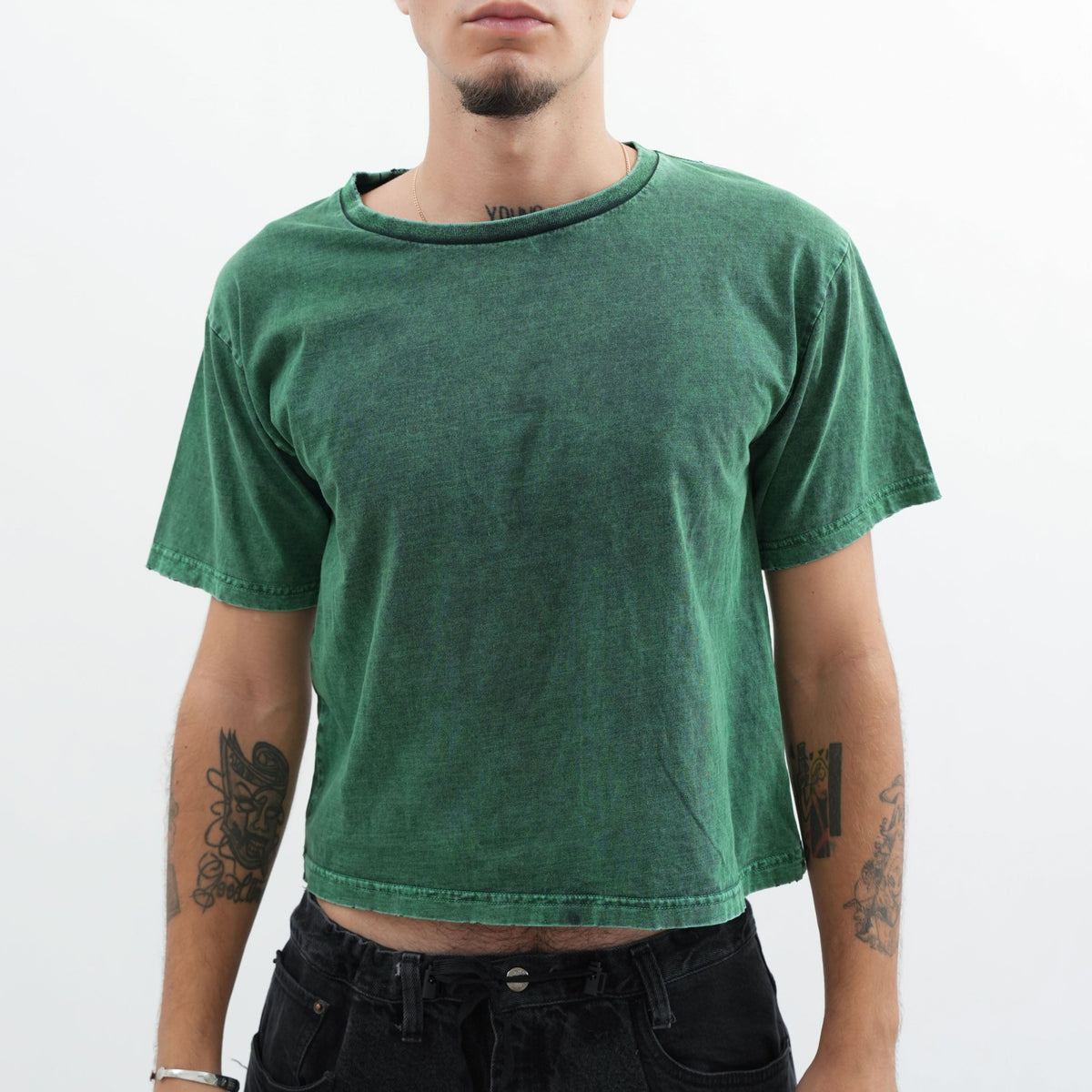 FADES-Medium top crop green