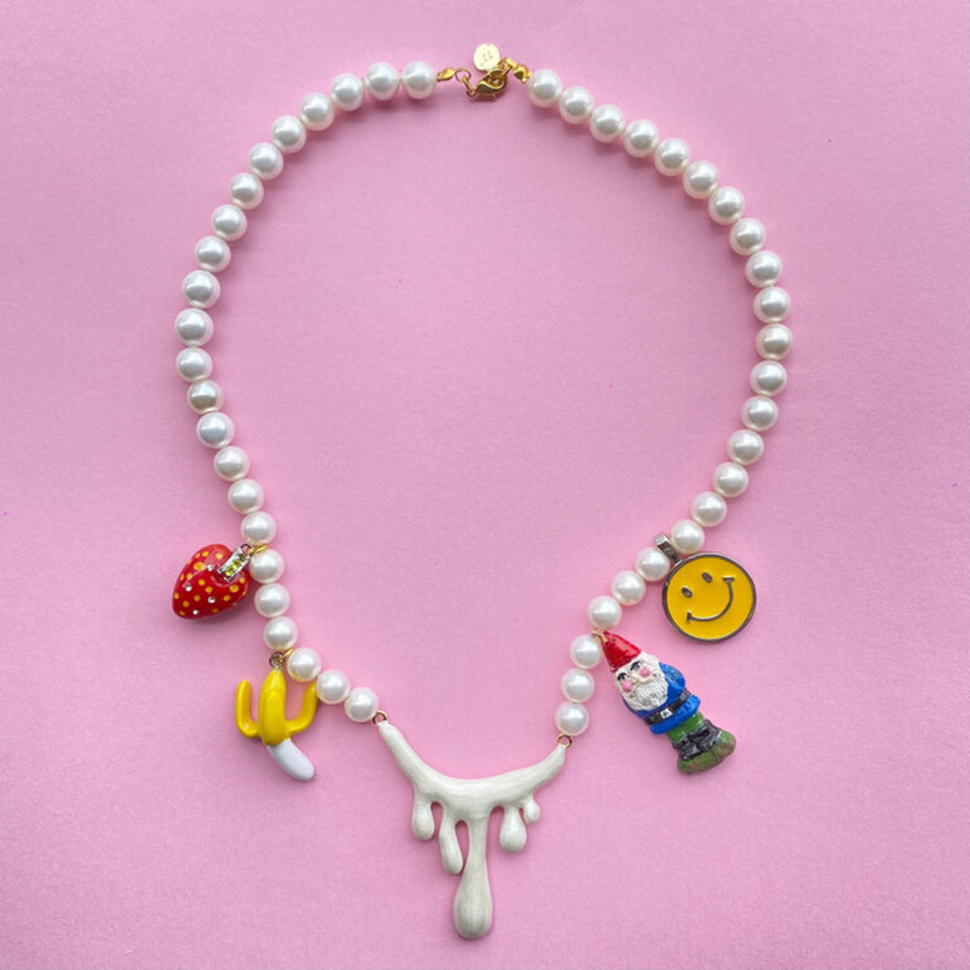 HAPPY SMILE NECKLACE